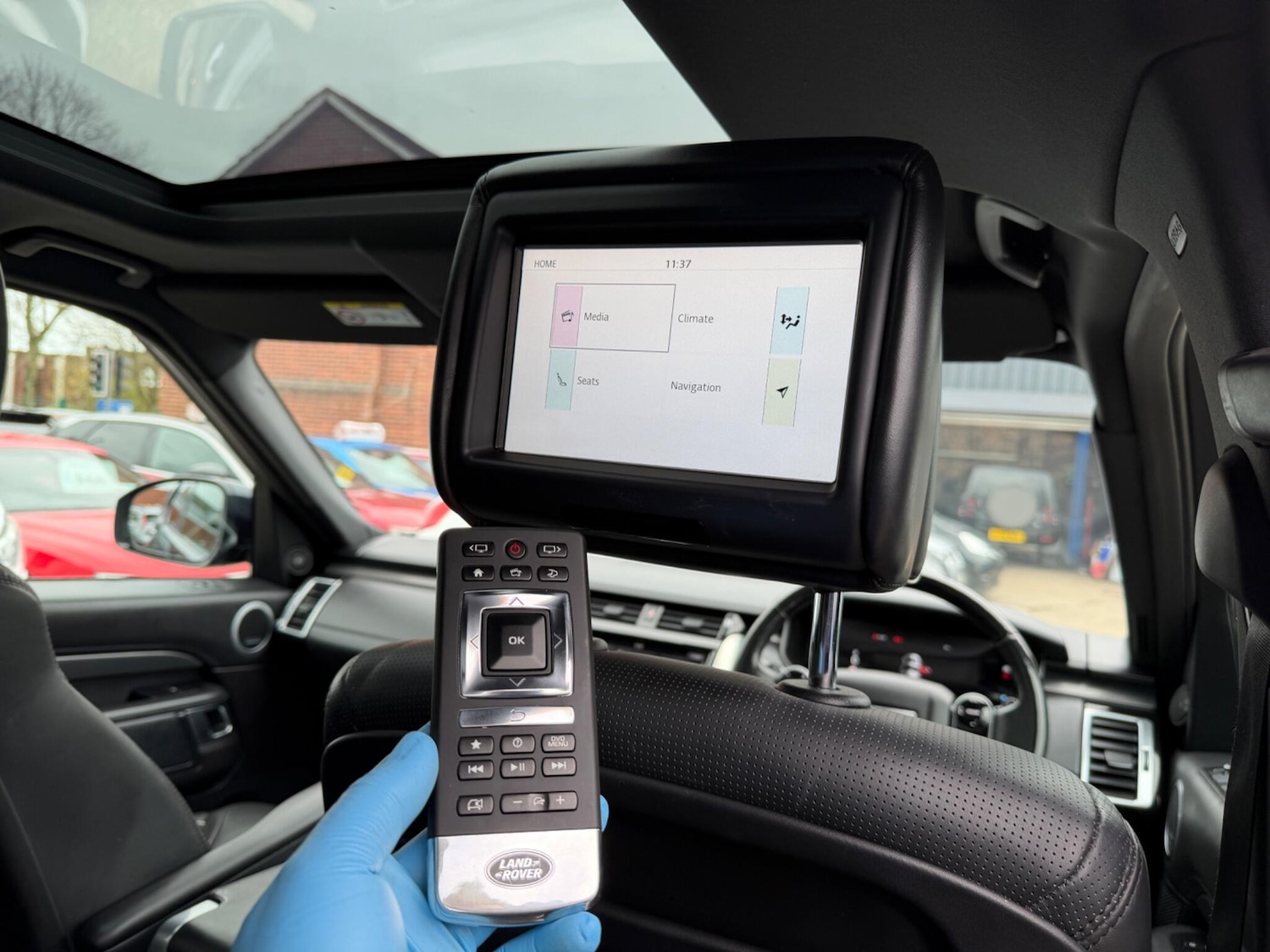 Used Land Rover Discovery 2018 for sale - 78100229: Photo 16