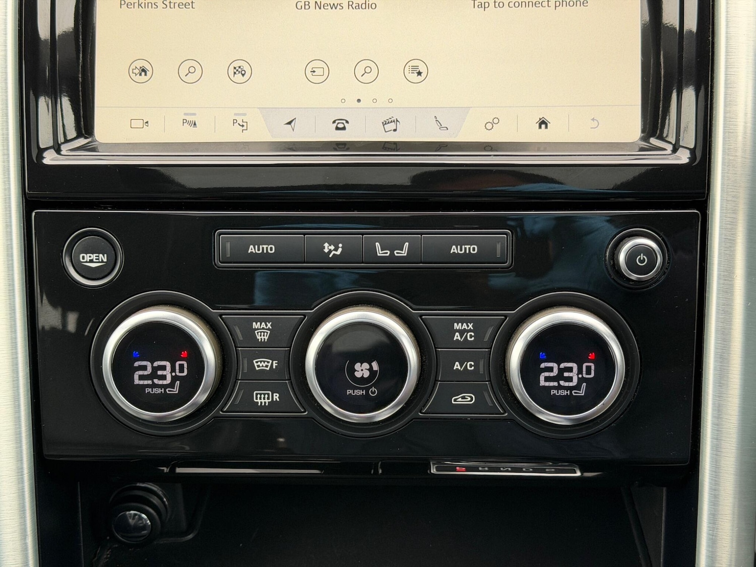 Used Land Rover Discovery 2018 for sale - 78100229: Photo 37