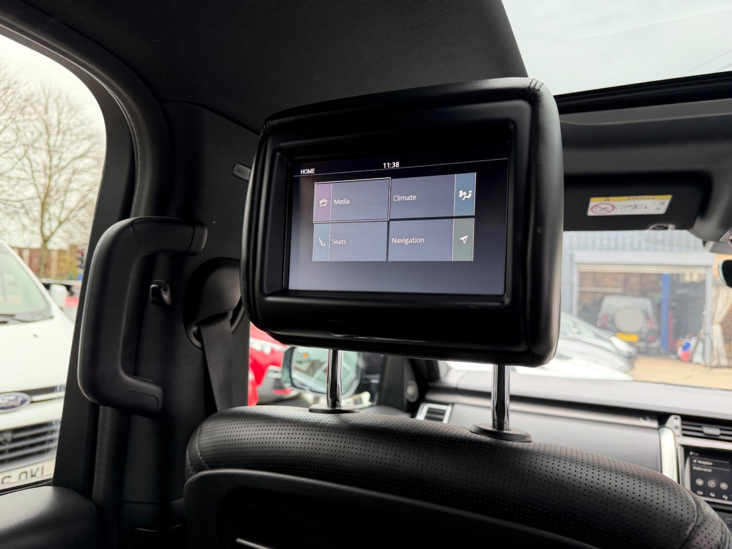 Used Land Rover Discovery 2018 for sale - 78100229: Photo 51