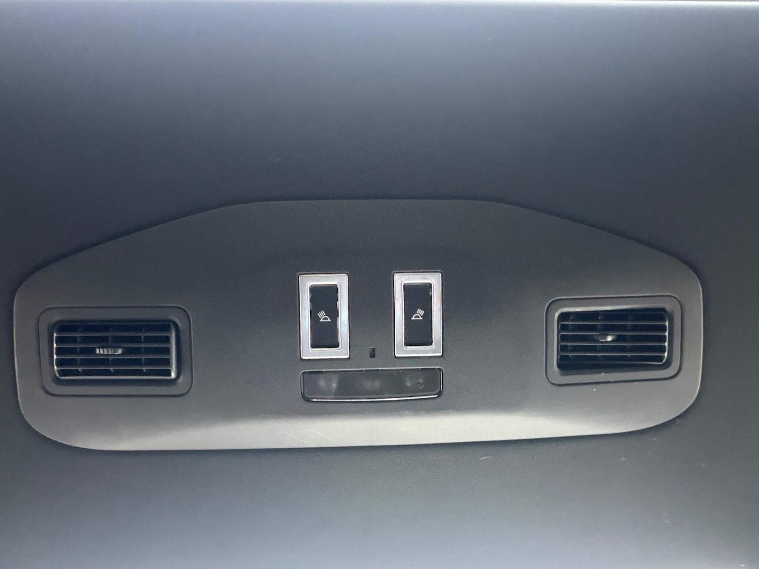 Used Land Rover Discovery 2018 for sale - 78100229: Photo 56