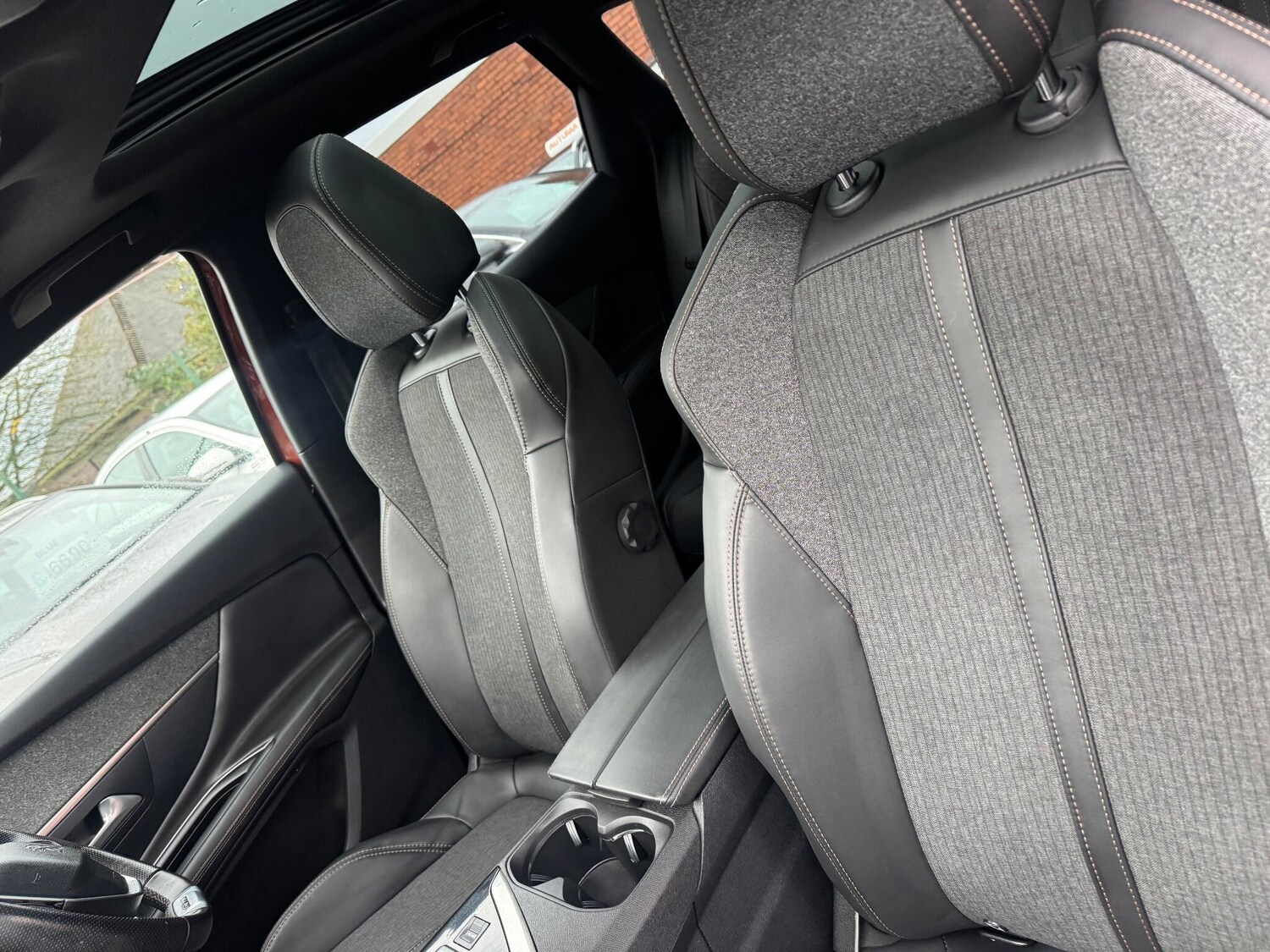 Used Peugeot 3008 2017 for sale - 76409331: Photo 24