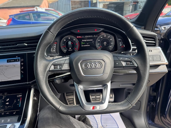 Used Audi Q7 2021 for sale - 74725989: Photo 15