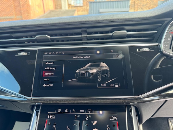 Used Audi Q7 2021 for sale - 74725989: Photo 29