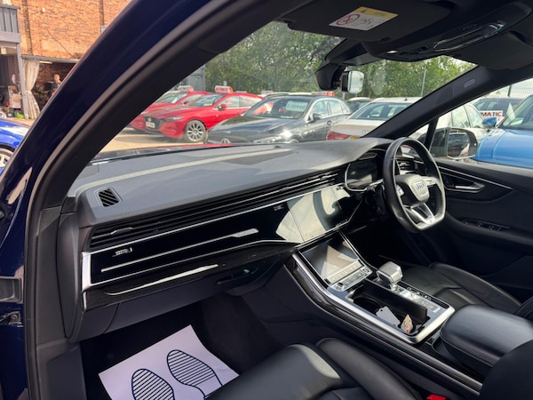 Used Audi Q7 2021 for sale - 74725989: Photo 35