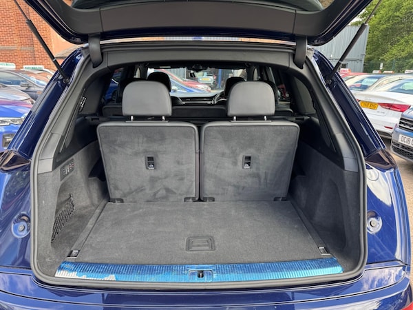 Used Audi Q7 2021 for sale - 74725989: Photo 48