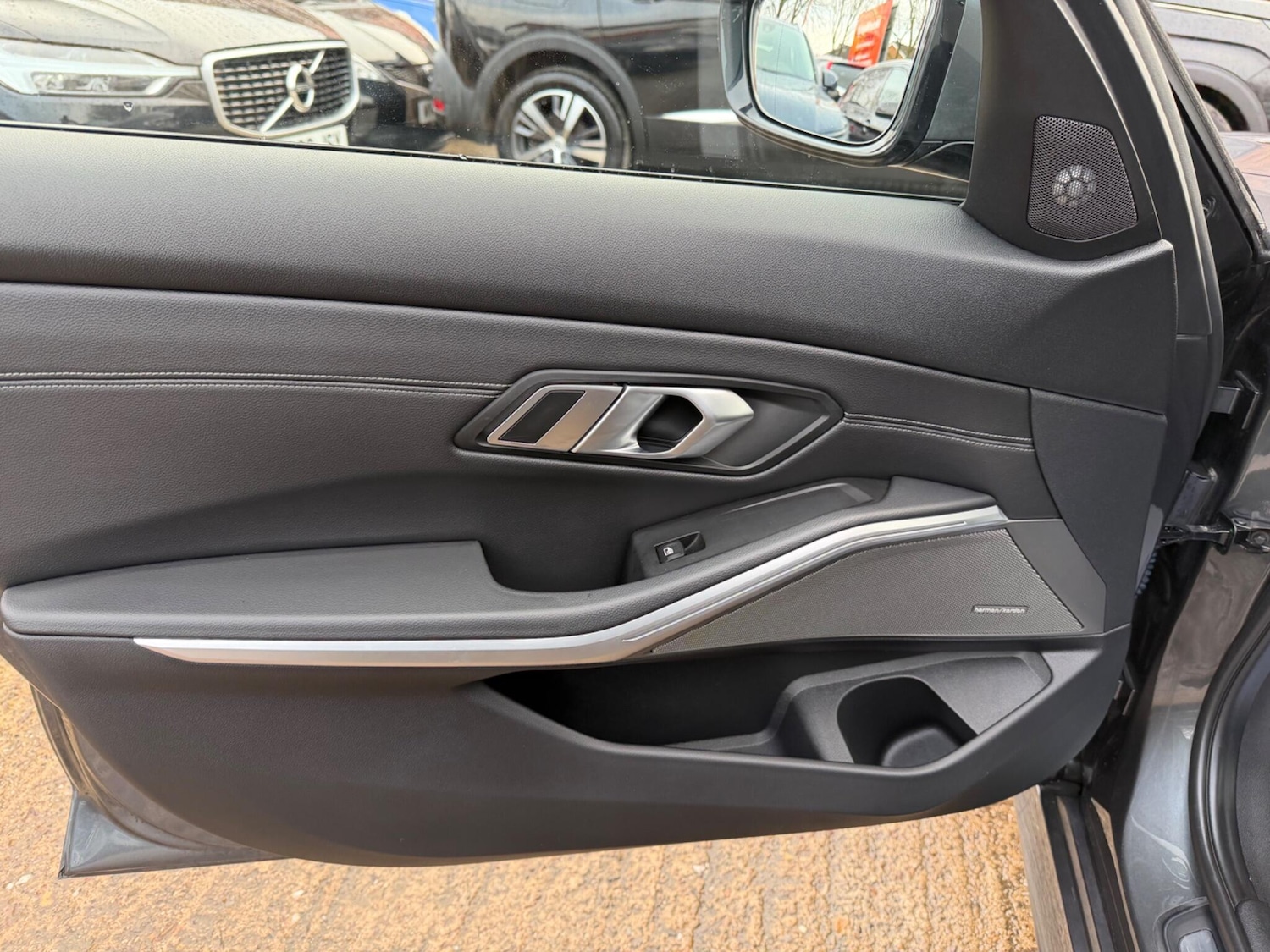 Used BMW 3 Series 2019 for sale - 77229663: Photo 34