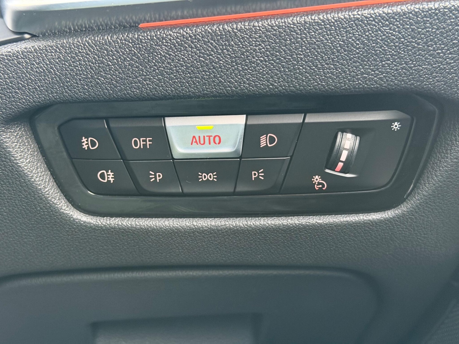 Used BMW 3 Series 2019 for sale - 77229663: Photo 36