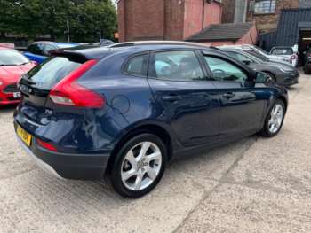 Used Volvo V40 Cross Country 2014 for sale - 75173758: Photo