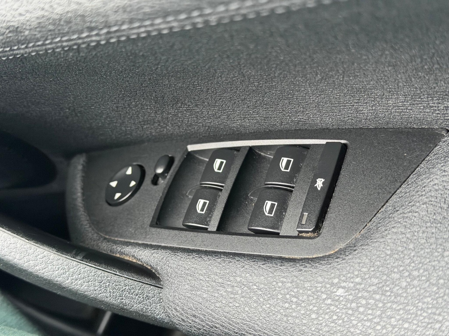 Used BMW X1 2011 for sale - 77291050: Photo 32