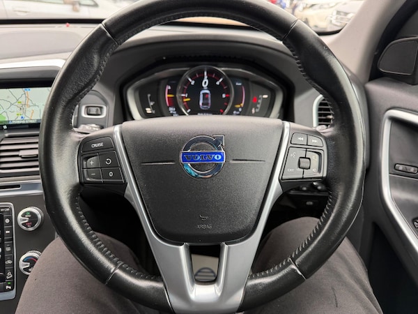 Used Volvo XC60 2016 for sale - 76227145: Photo 20