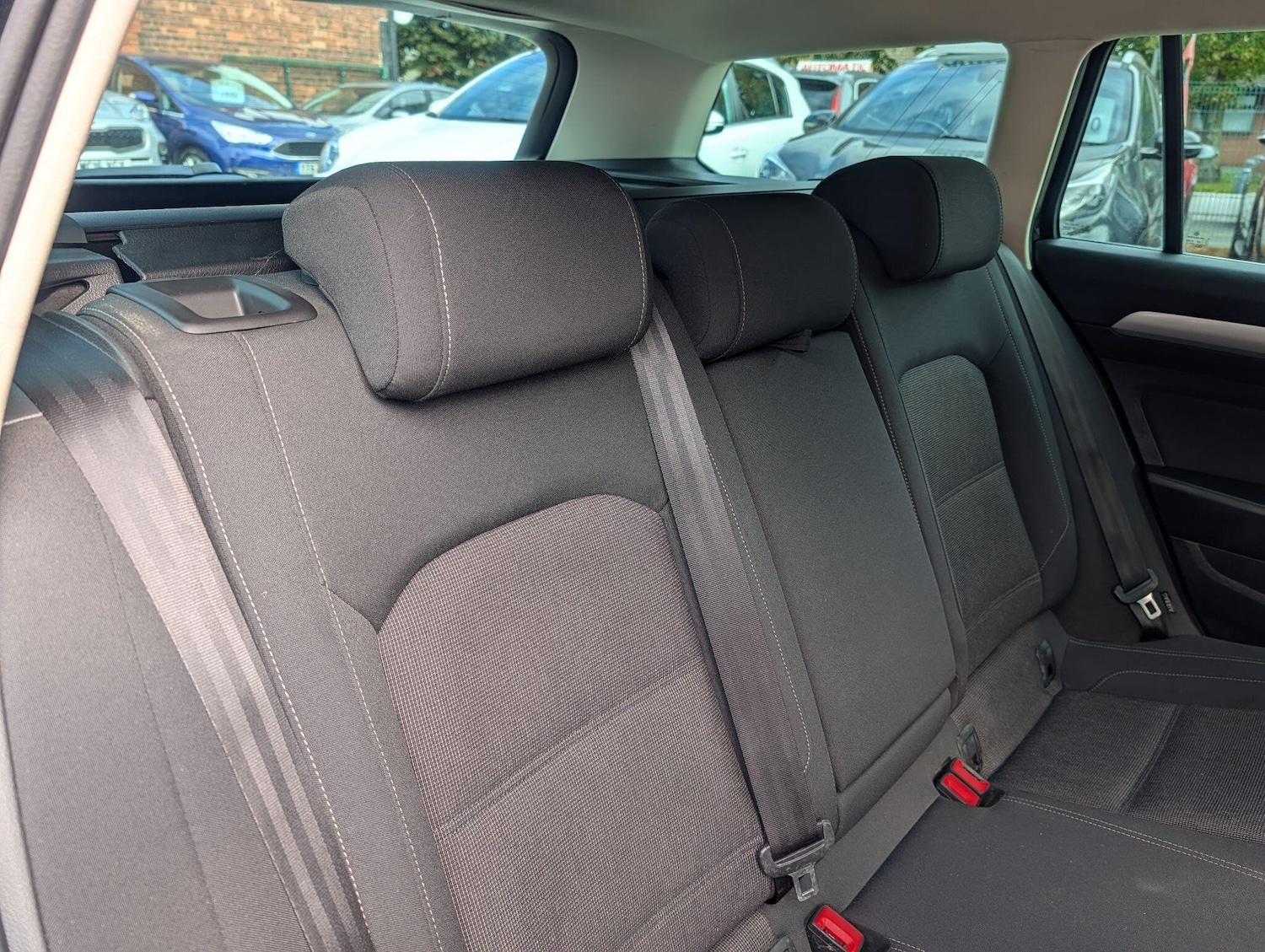 Used Volkswagen Passat 2019 for sale - 76042312: Photo 13