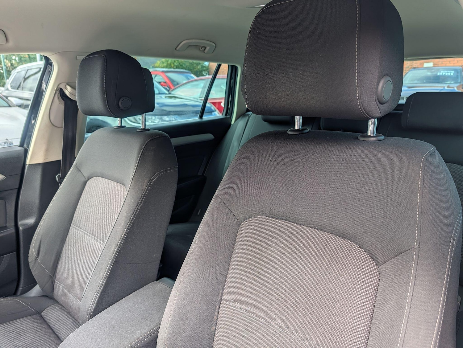 Used Volkswagen Passat 2019 for sale - 76042312: Photo 23