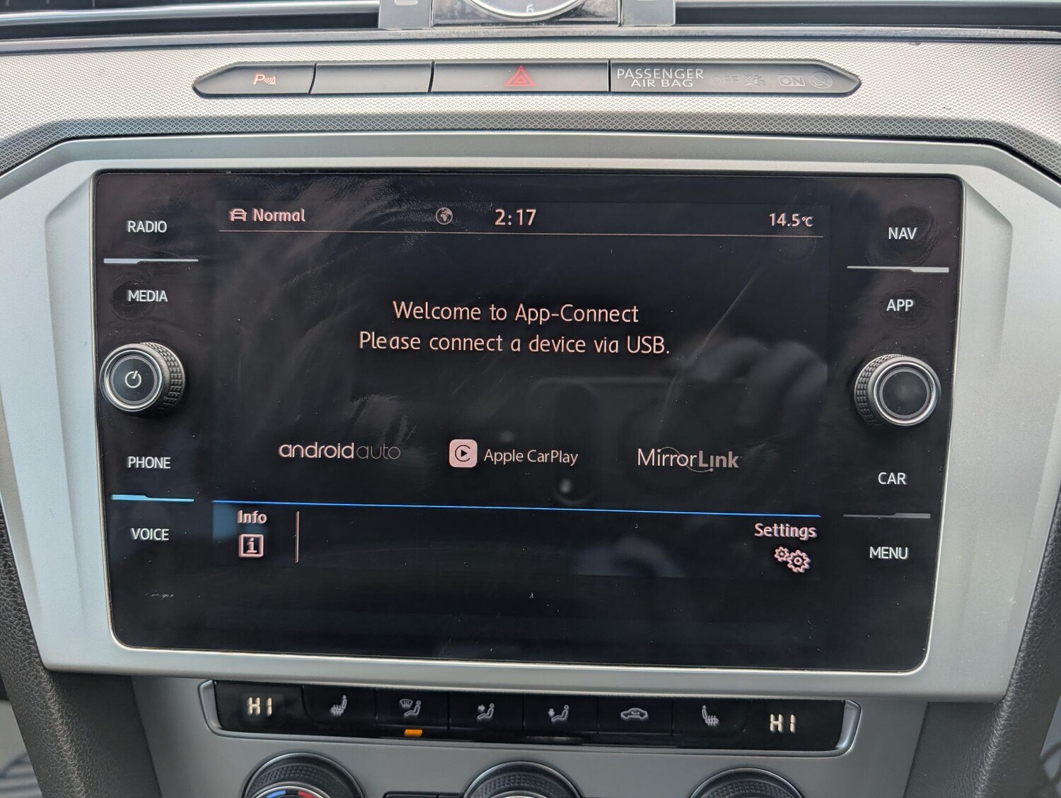 Used Volkswagen Passat 2019 for sale - 76042312: Photo 33