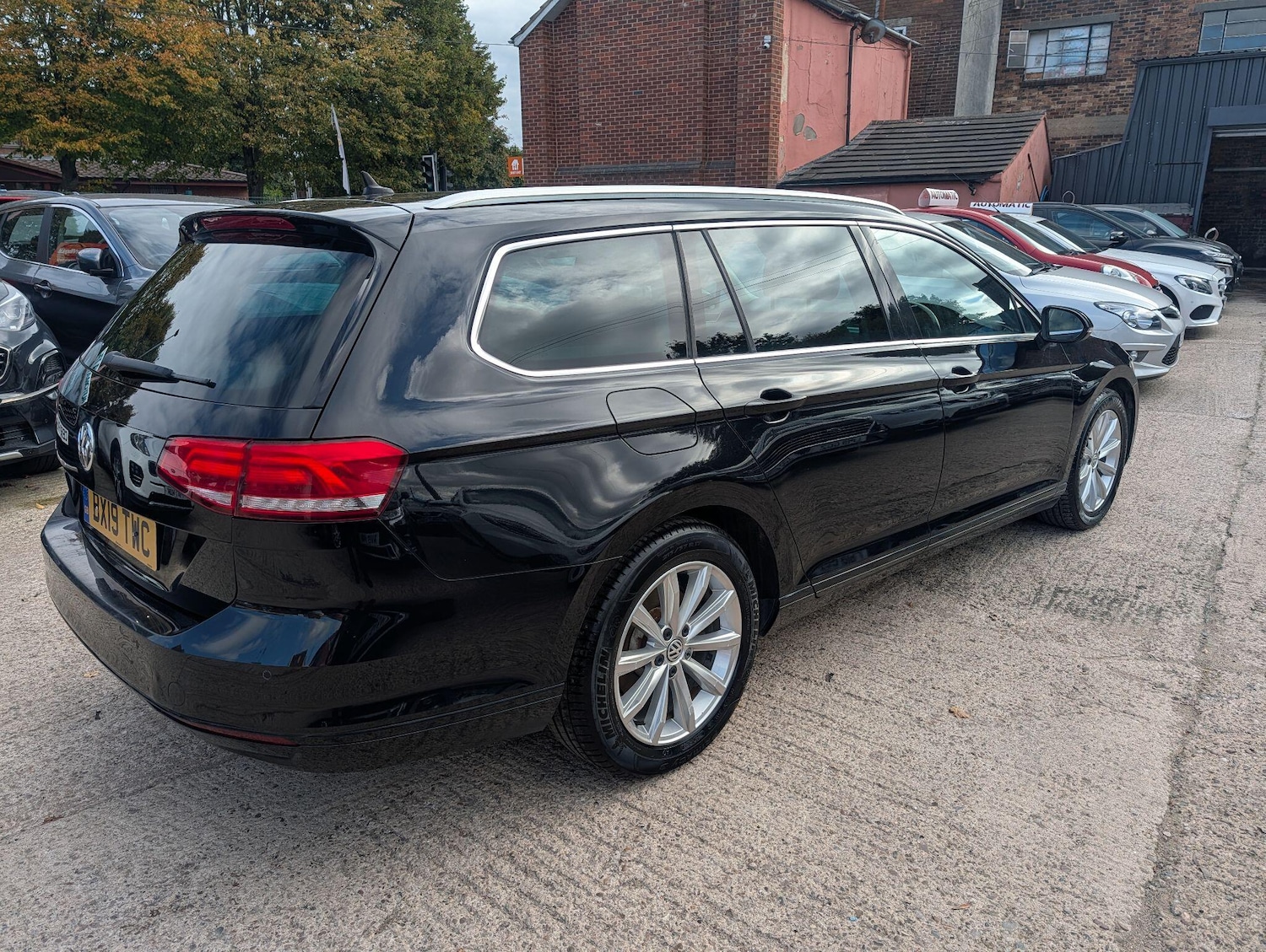 Used Volkswagen Passat 2019 for sale - 76042312: Photo 7