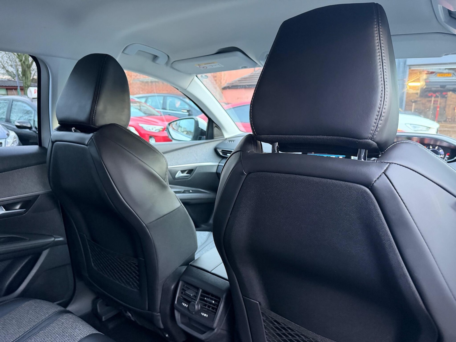 Used Peugeot 3008 2018 for sale - 76765918: Photo 13