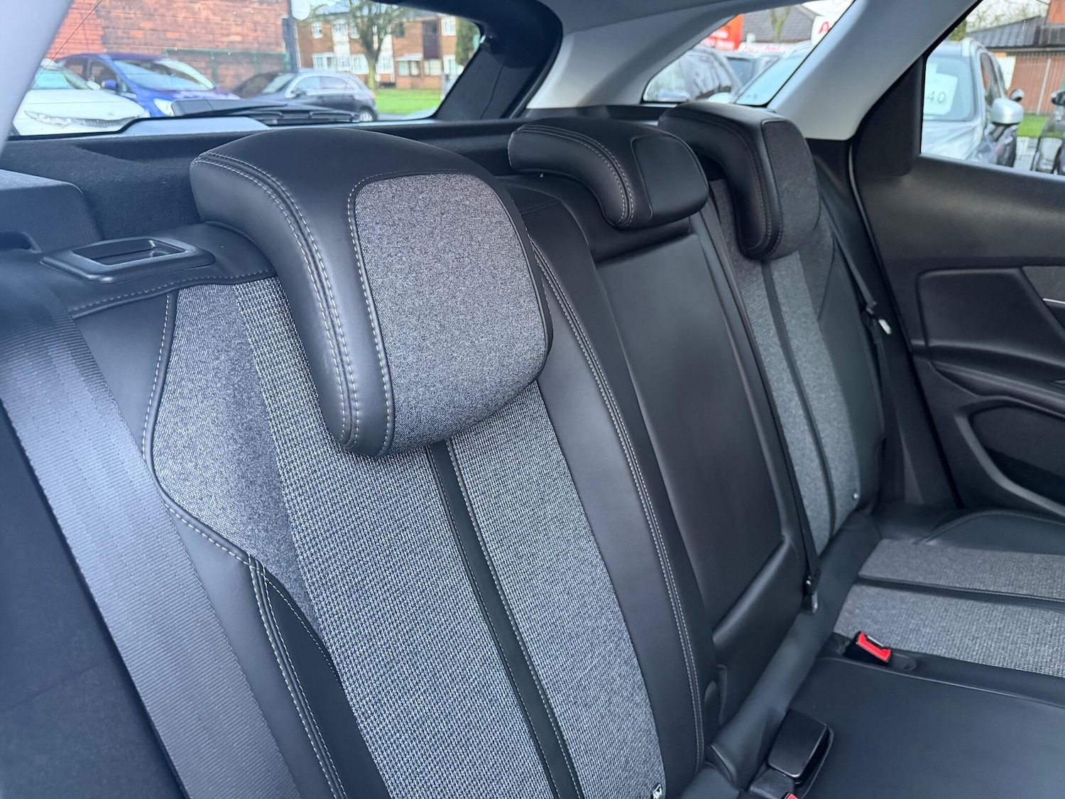 Used Peugeot 3008 2018 for sale - 76765918: Photo 14