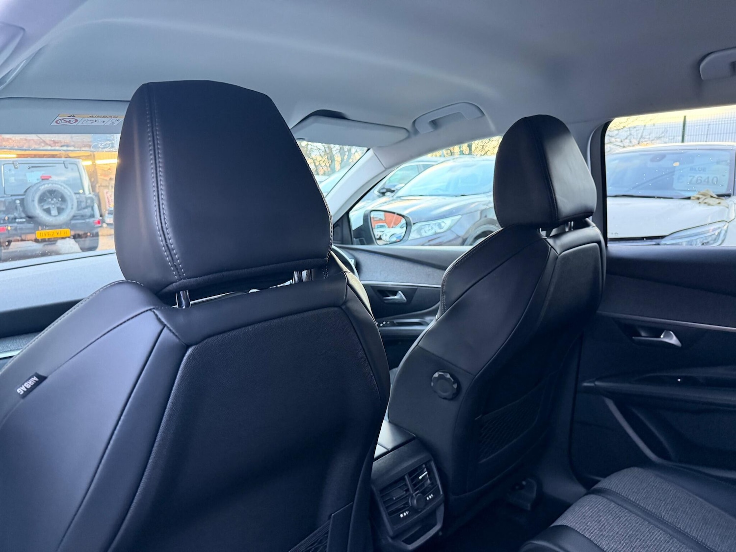 Used Peugeot 3008 2018 for sale - 76765918: Photo 16