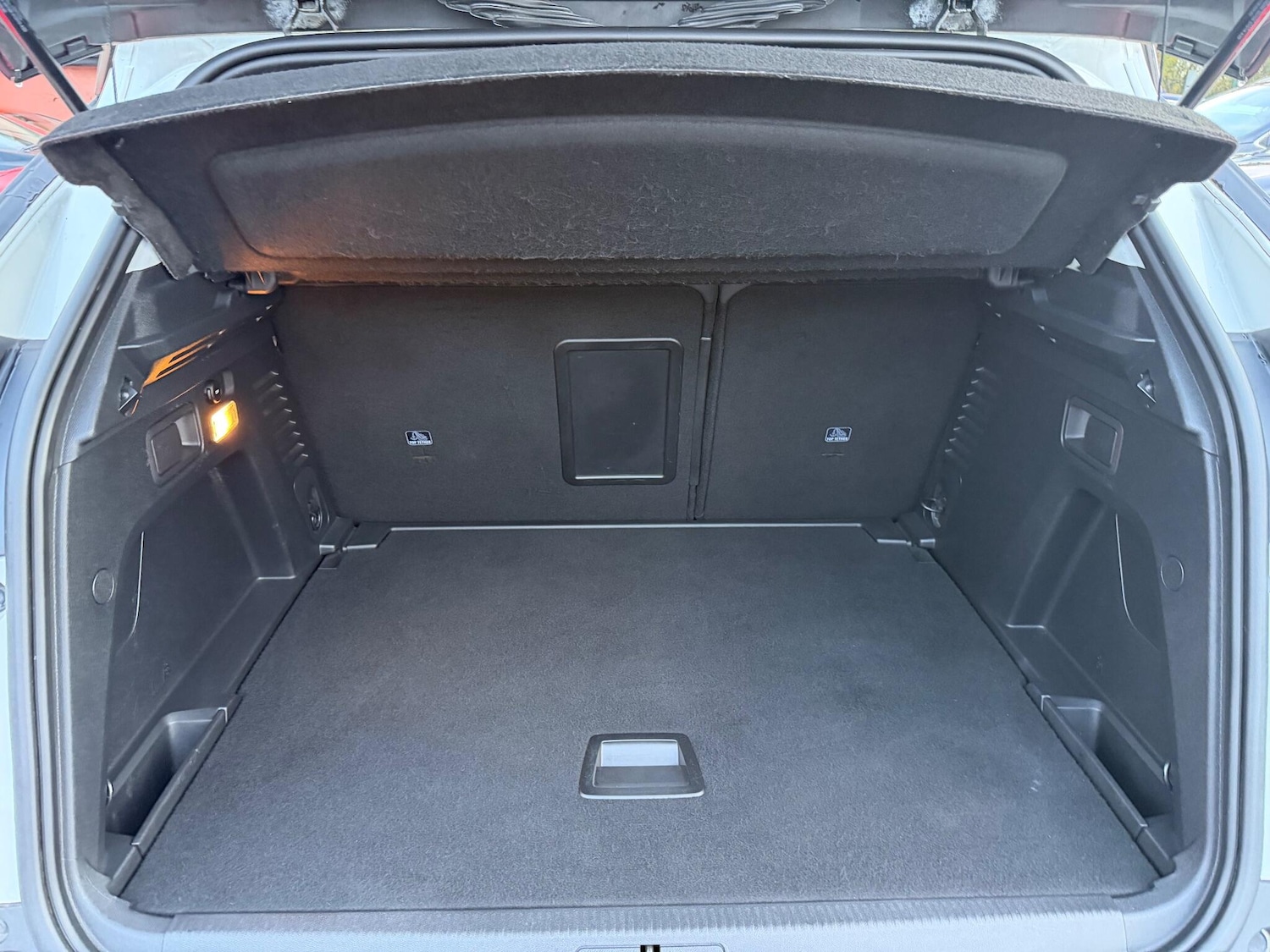 Used Peugeot 3008 2018 for sale - 76765918: Photo 18