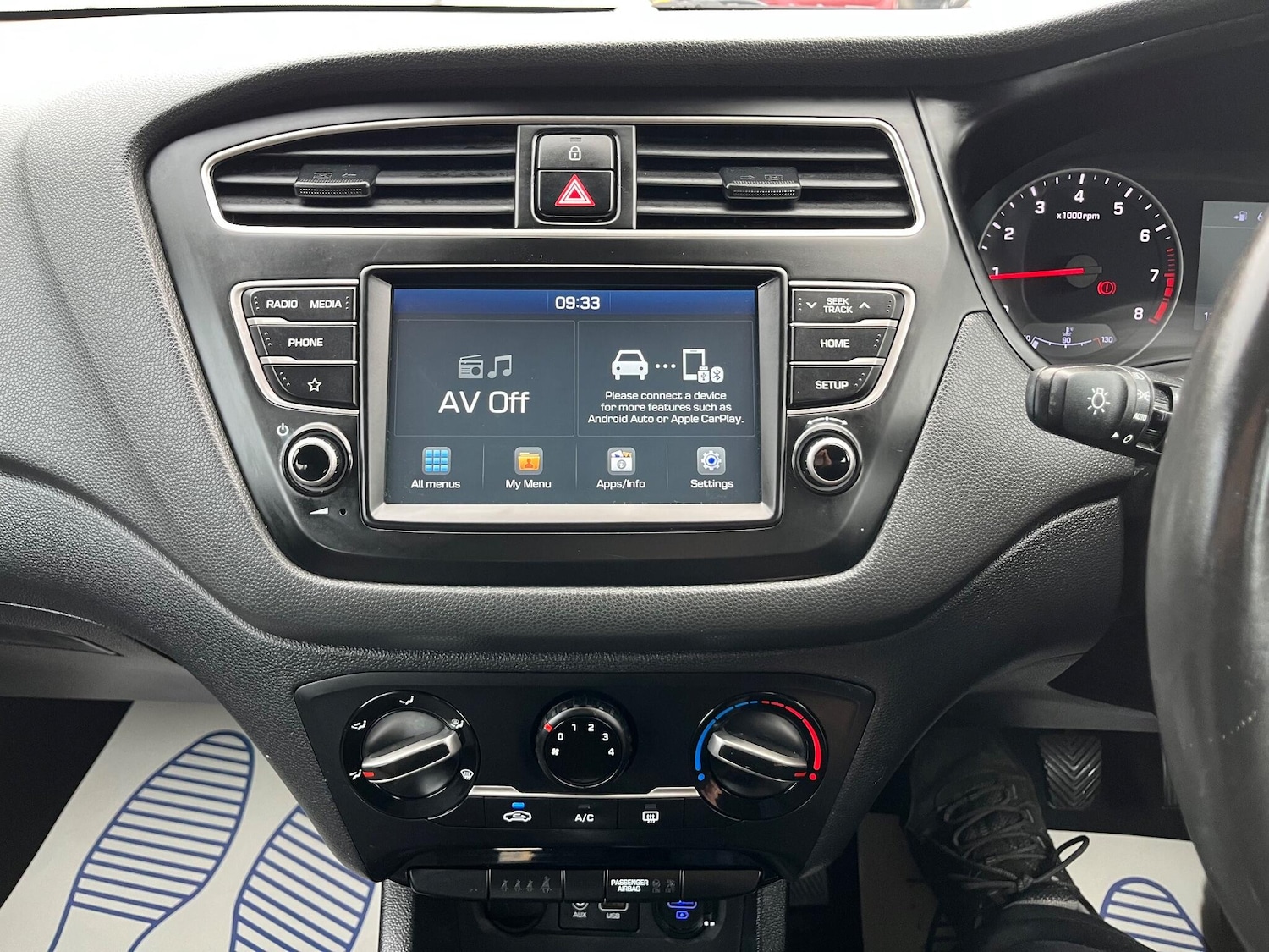 Used Hyundai i20 2018 for sale - 76136219: Photo 32