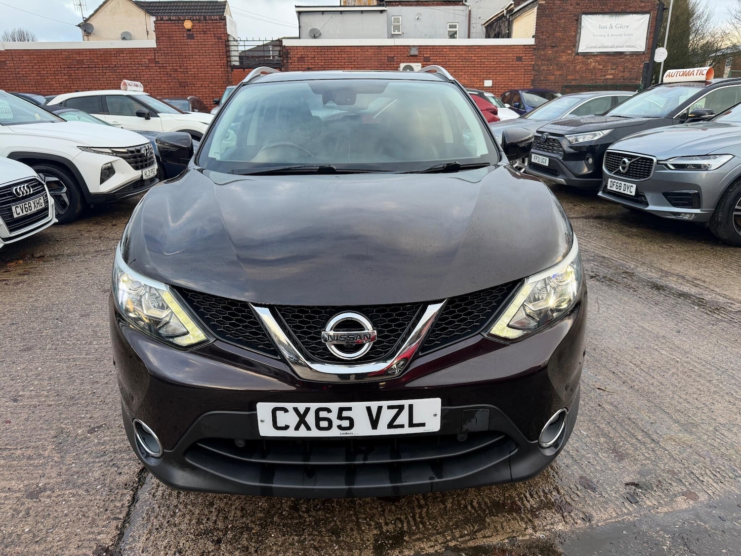 Used Nissan Qashqai 2015 for sale - 76743483: Photo 2