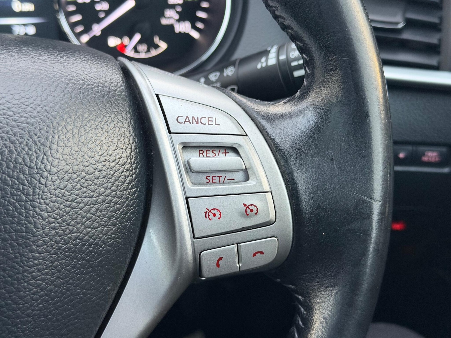 Used Nissan Qashqai 2015 for sale - 76743483: Photo 29