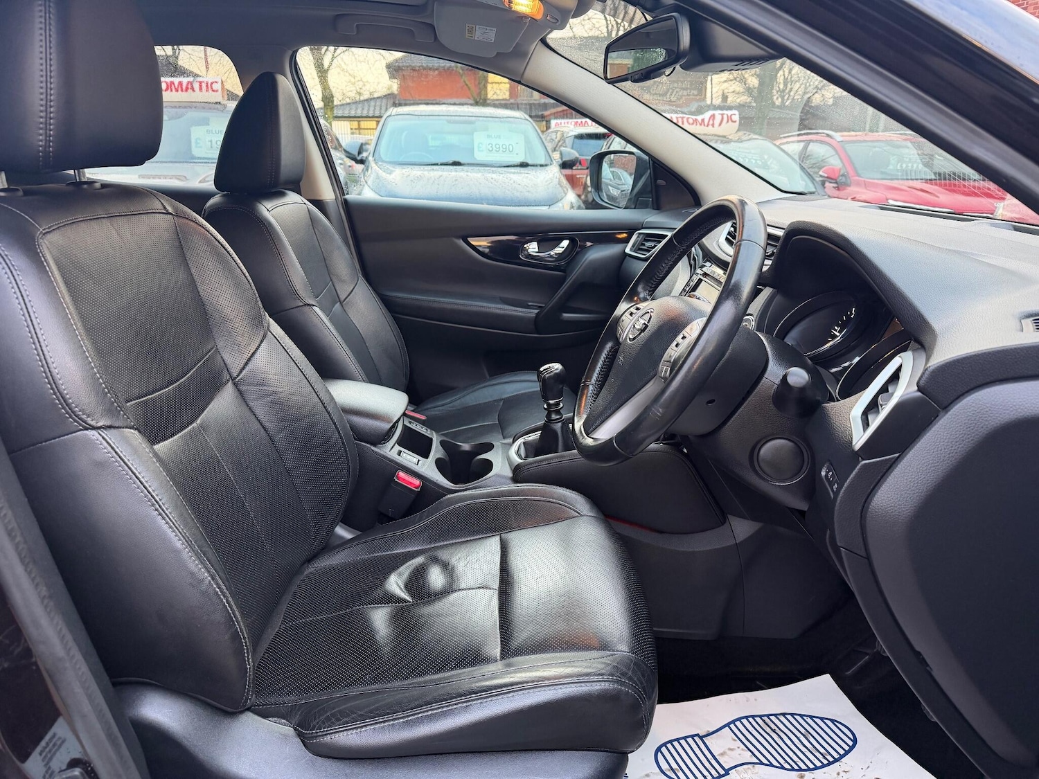 Used Nissan Qashqai 2015 for sale - 76743483: Photo 9