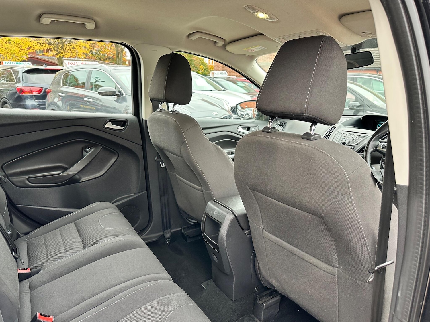 Used Ford Kuga 2015 for sale - 76306747: Photo 25