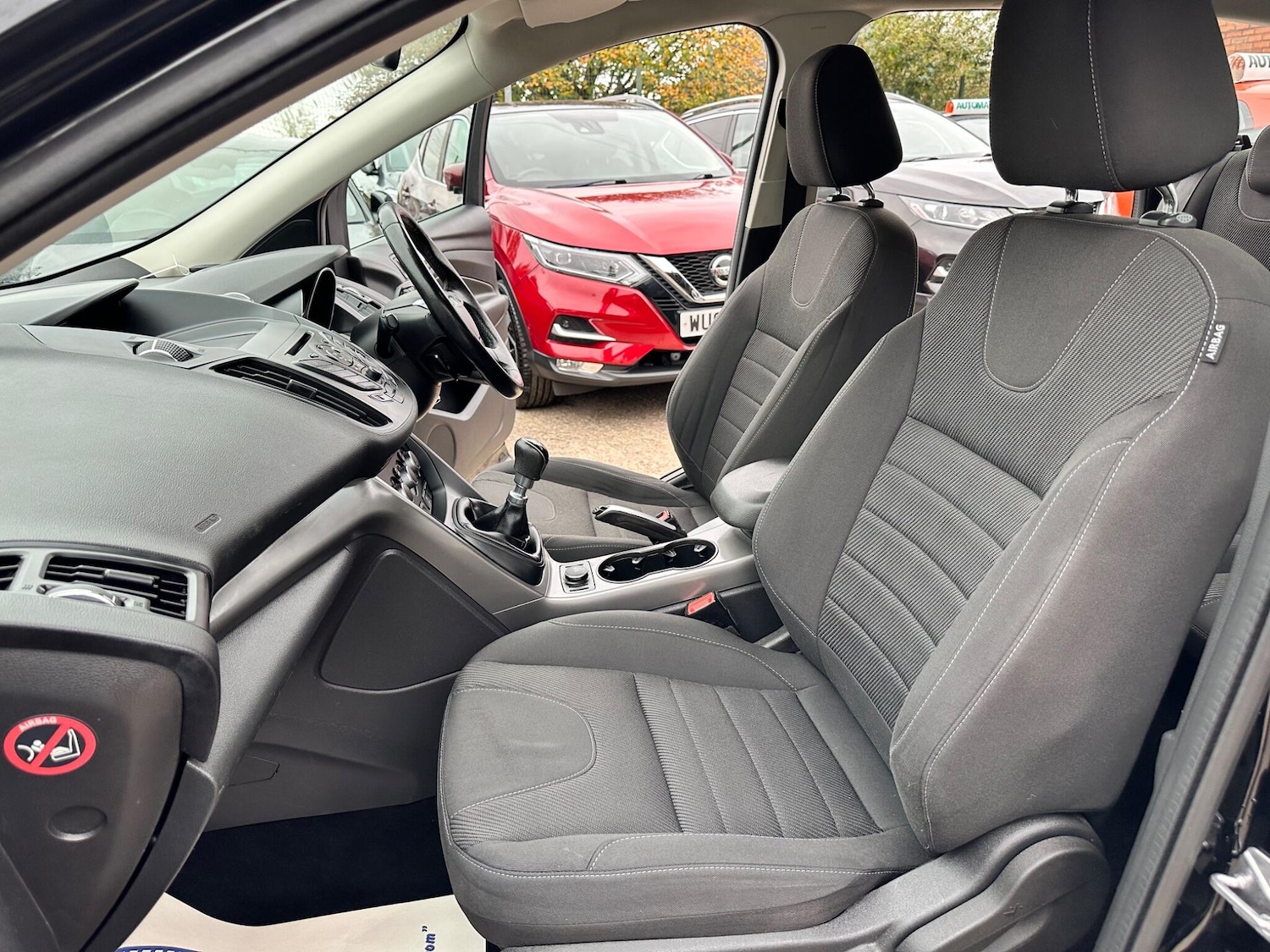 Used Ford Kuga 2015 for sale - 76306747: Photo 8