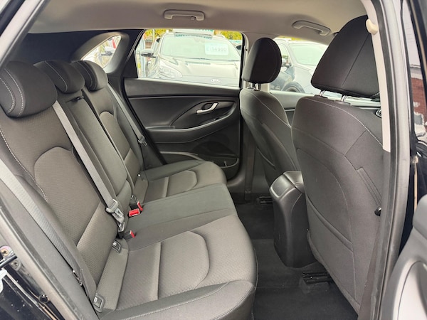 Used Hyundai i30 2017 for sale - 76227688: Photo 10