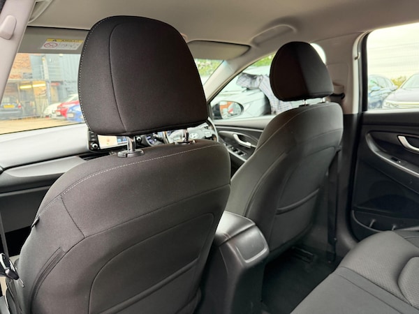 Used Hyundai i30 2017 for sale - 76227688: Photo 28