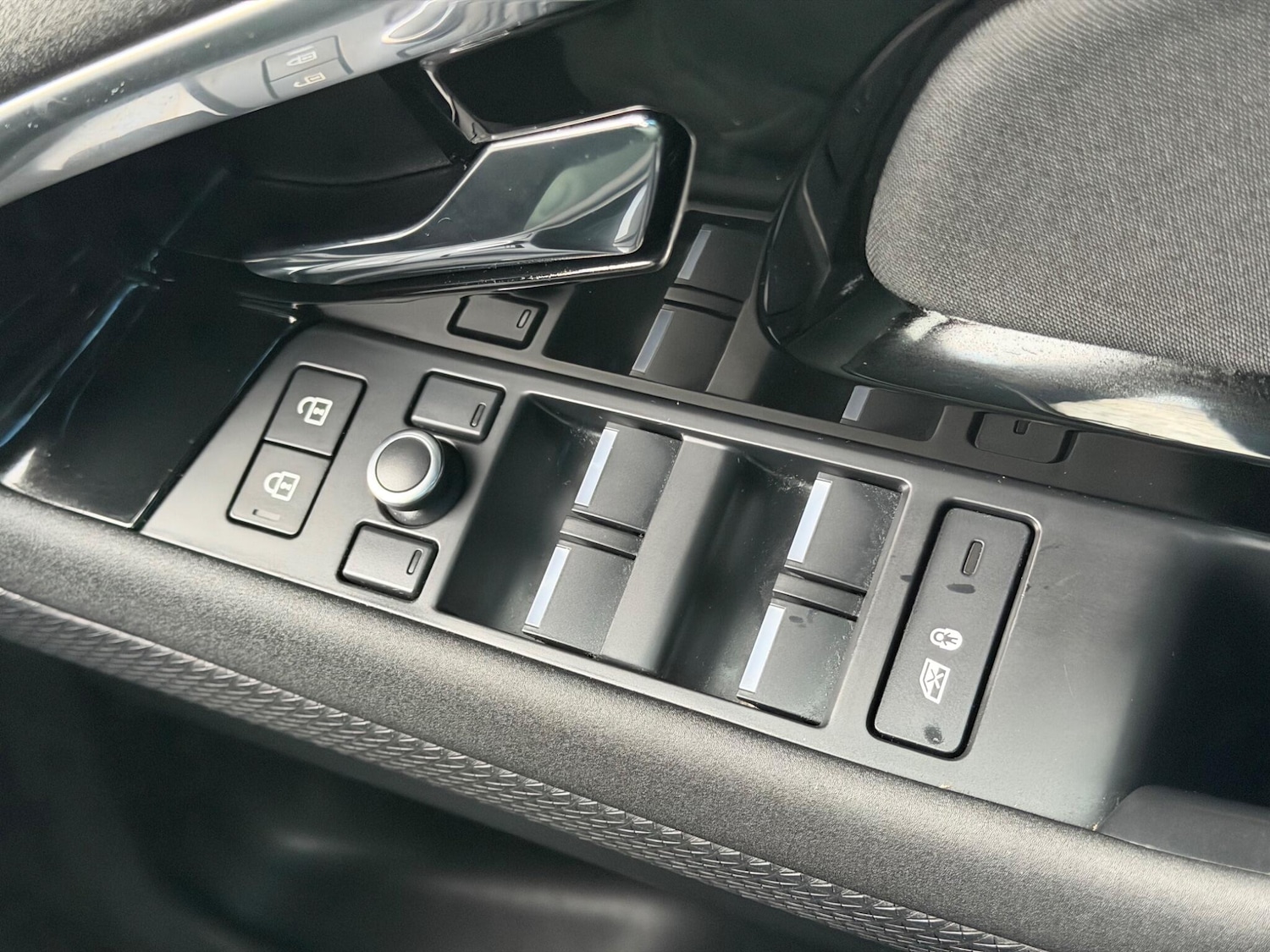 Used Land Rover Range Rover Evoque 2022 for sale - 77143691: Photo 40