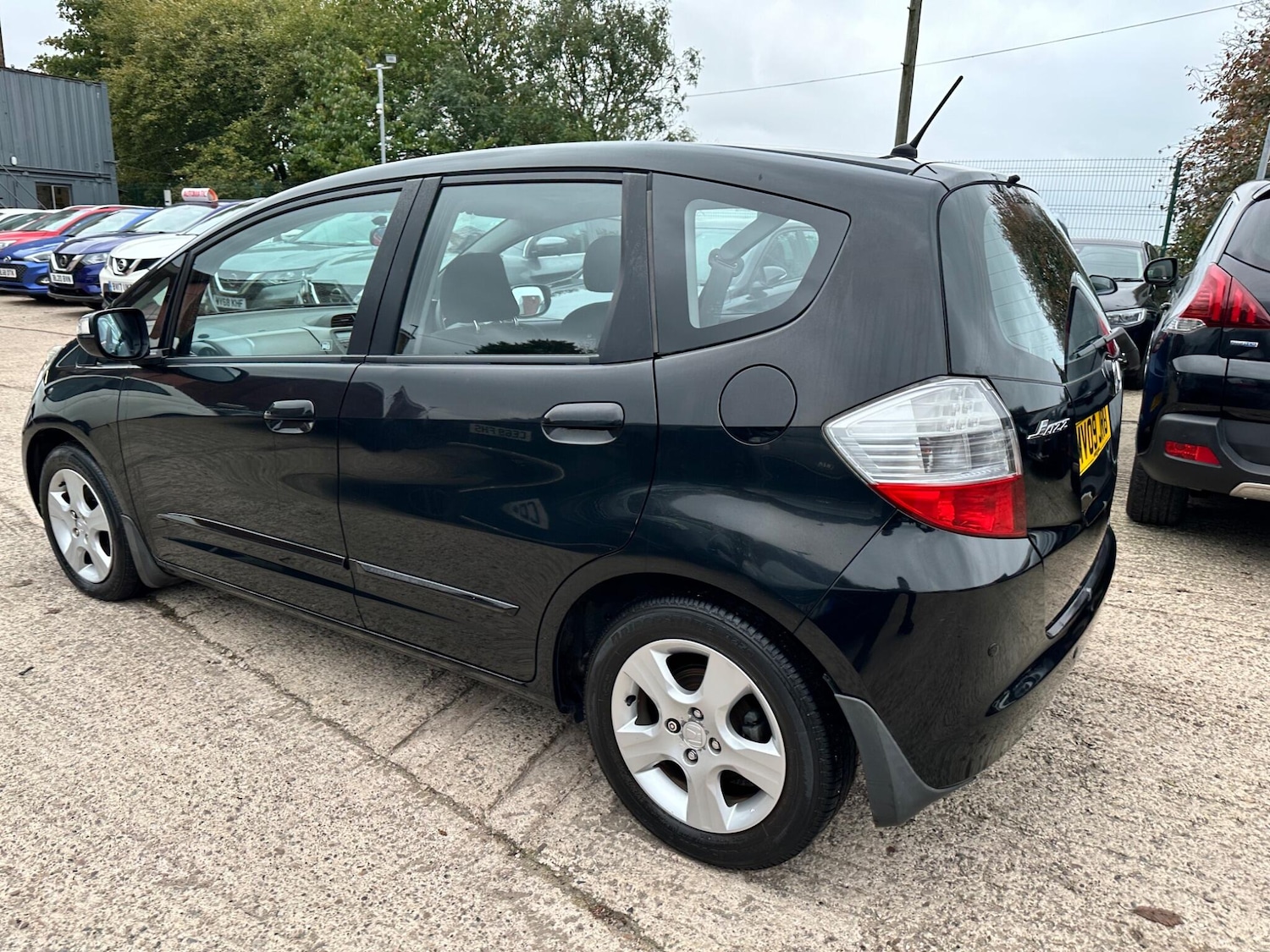 Used Honda Jazz 2009 for sale - 76992802: Photo 6