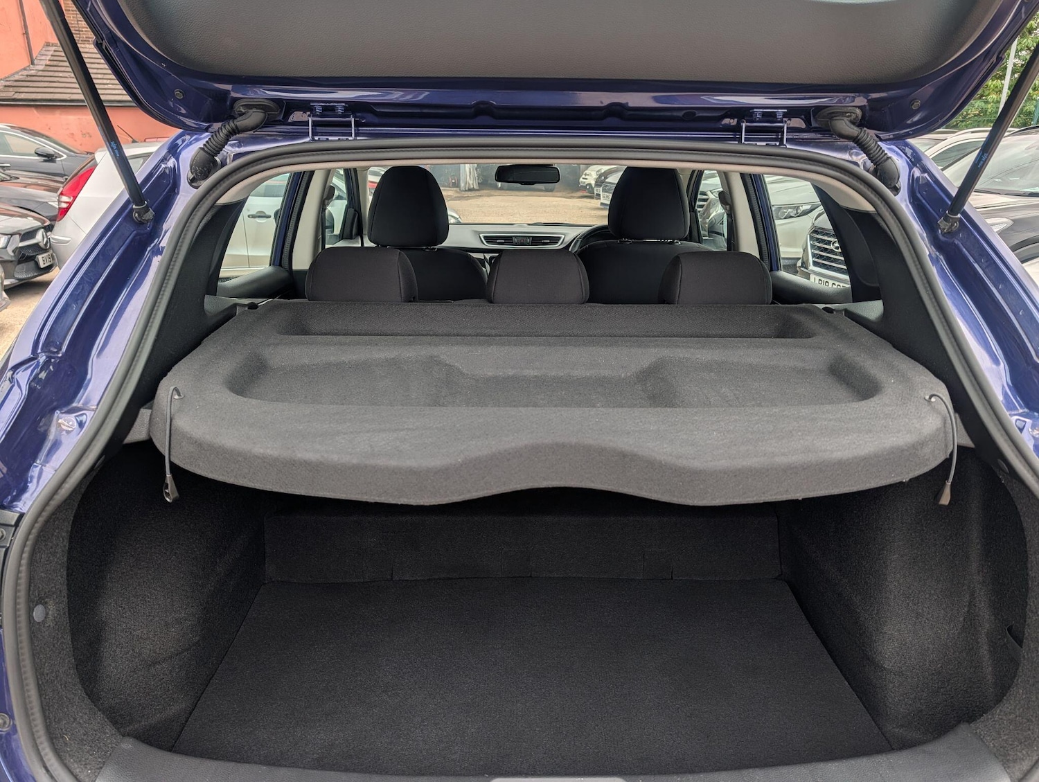 Used Nissan Qashqai 2020 for sale - 76042440: Photo 17