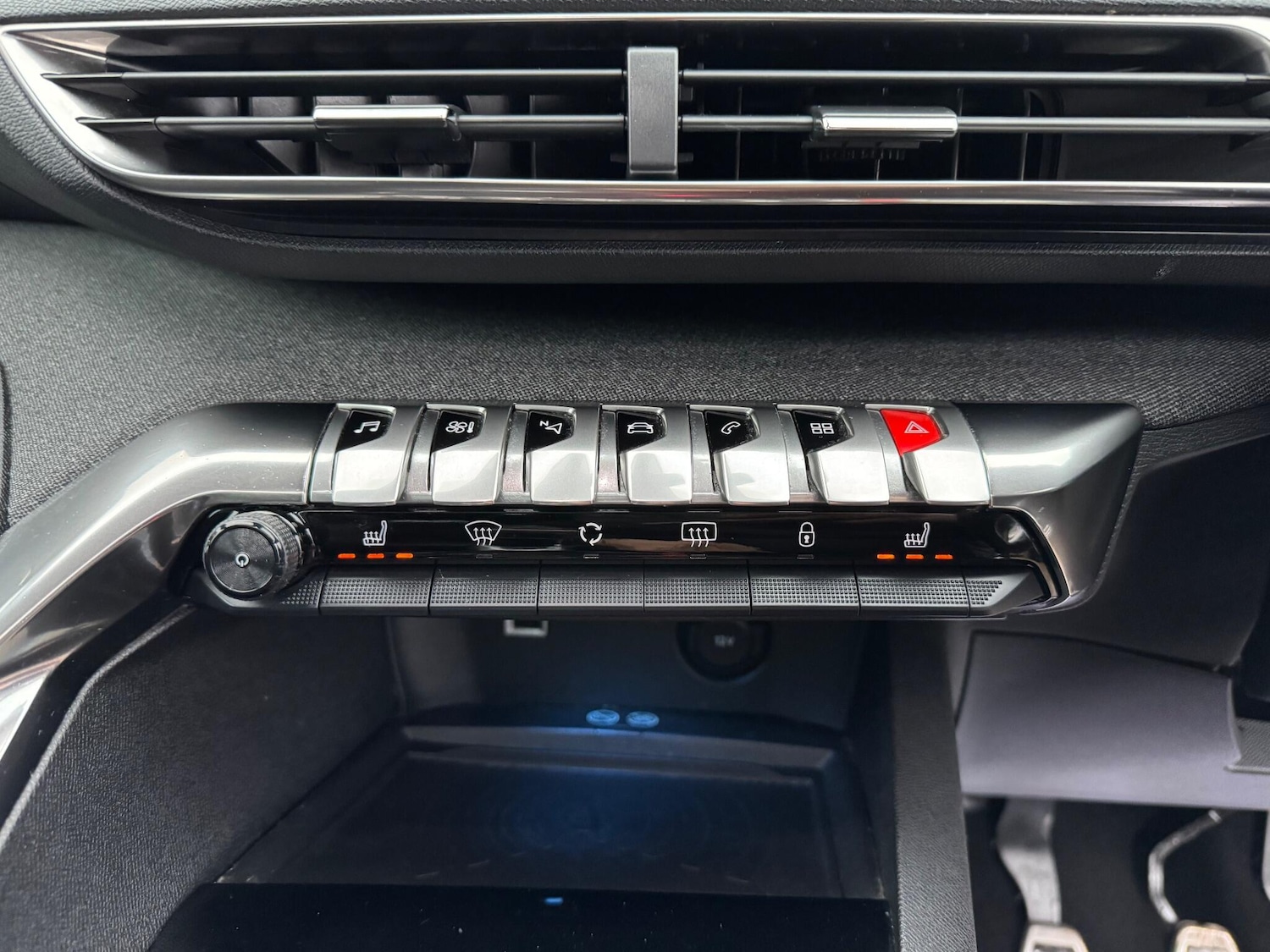 Used Peugeot 5008 2019 for sale - 77214979: Photo 32