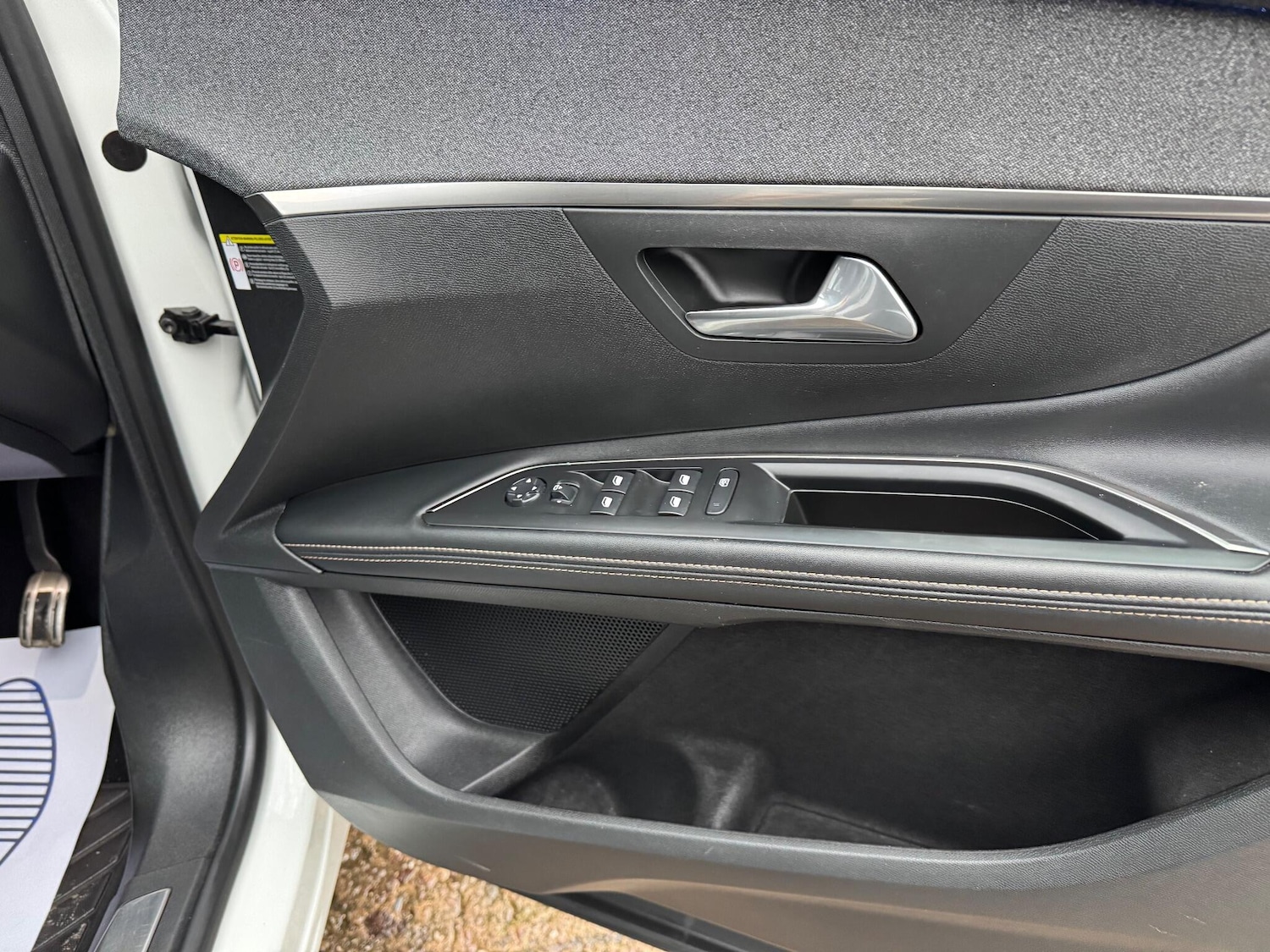 Used Peugeot 5008 2019 for sale - 77214979: Photo 34