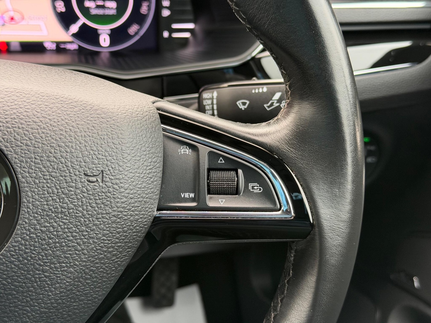 Used Skoda Superb 2020 for sale - 77174402: Photo 23