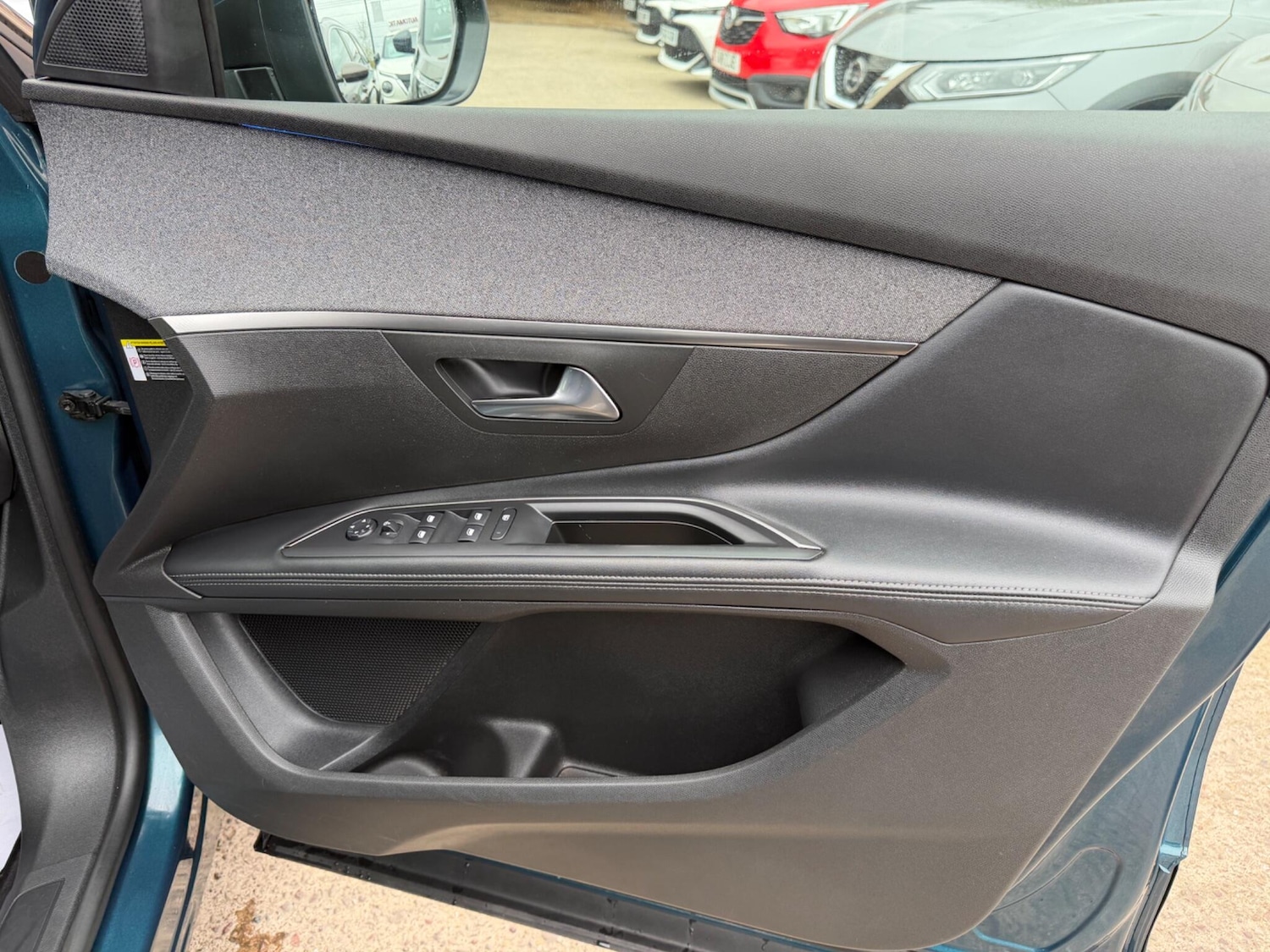 Used Peugeot 5008 2019 for sale - 78100343: Photo 32