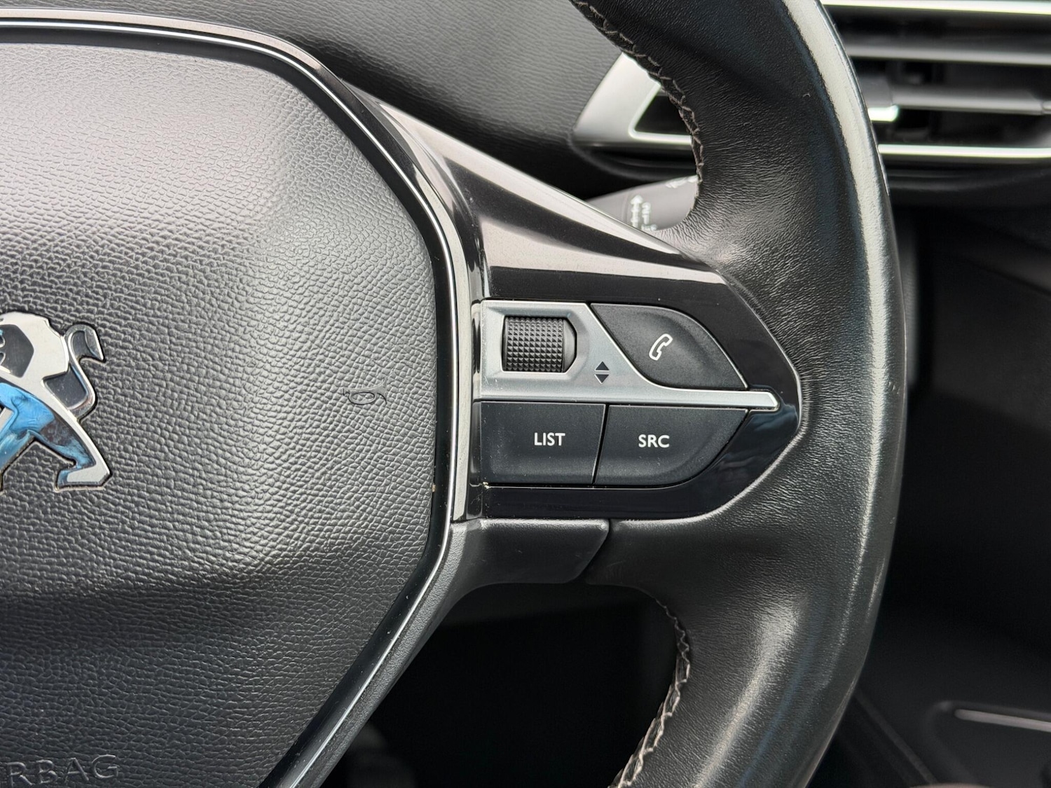 Used Peugeot 5008 2019 for sale - 78100343: Photo 37