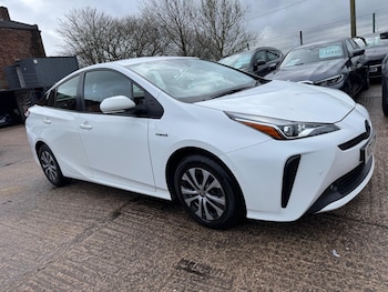 2021 (21) - 1.8 VVT-h Business Edition Plus CVT Euro 6 (s/s) 5dr (15in Alloy)