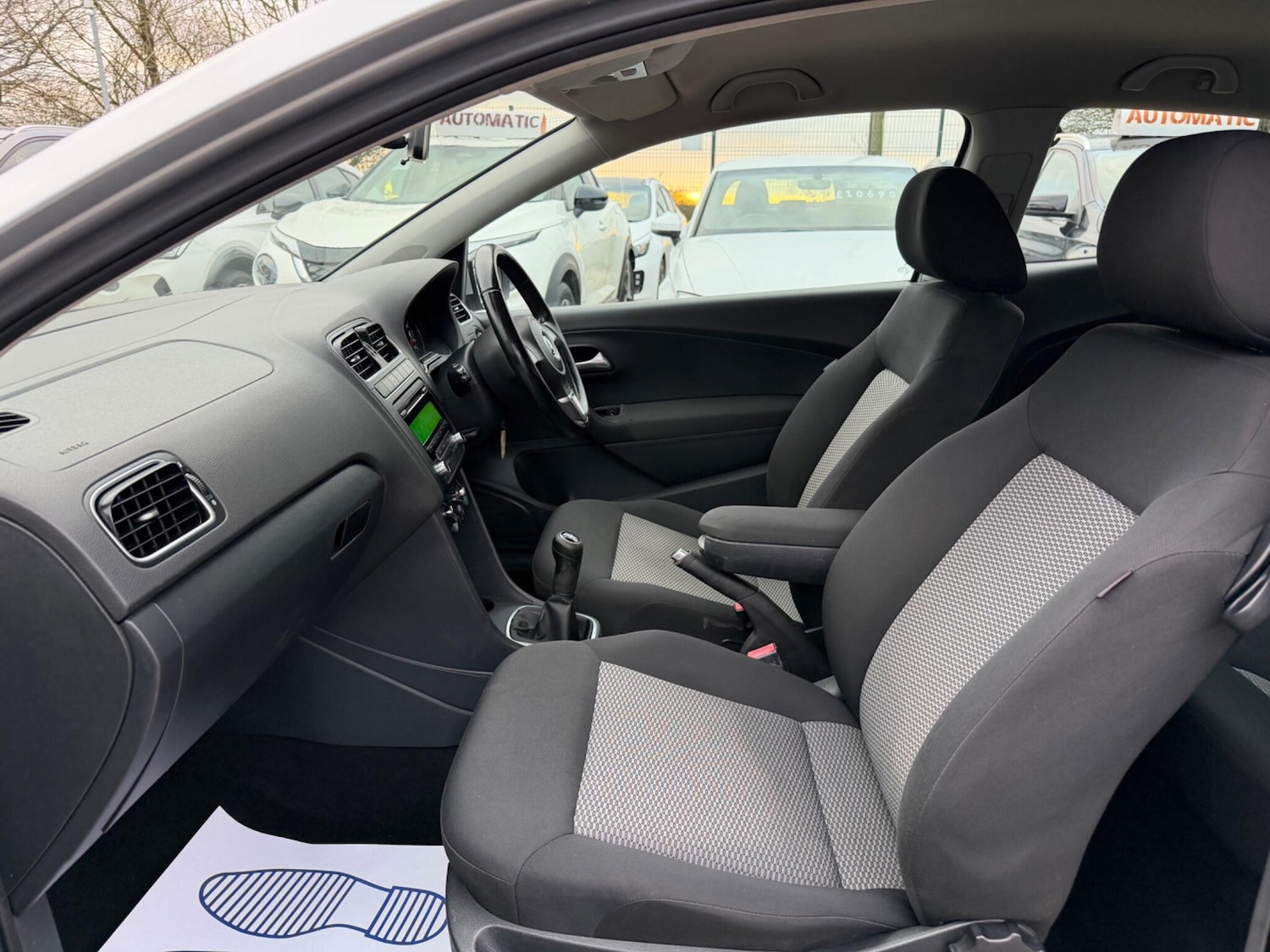 Used Volkswagen Polo 2012 for sale - 77082079: Photo 11