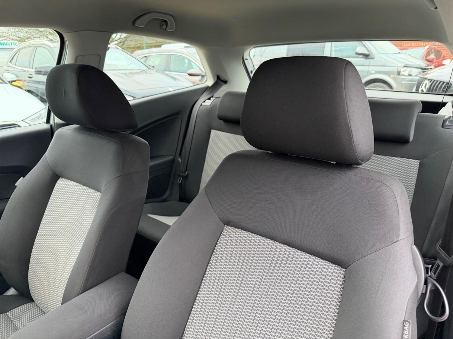 Used Volkswagen Polo 2012 for sale - 77082079: Photo 15