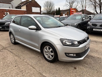 Used Volkswagen Polo 2012 for sale - 77082079: Photo