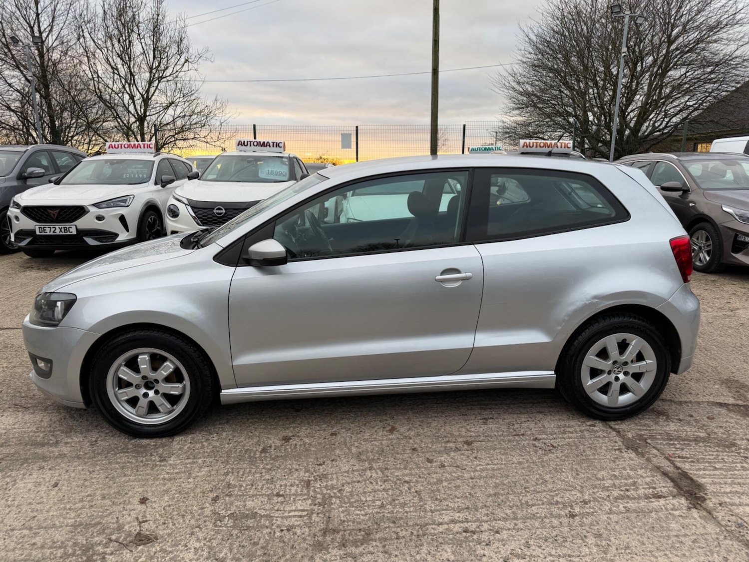 Used Volkswagen Polo 2012 for sale - 77082079: Photo 4