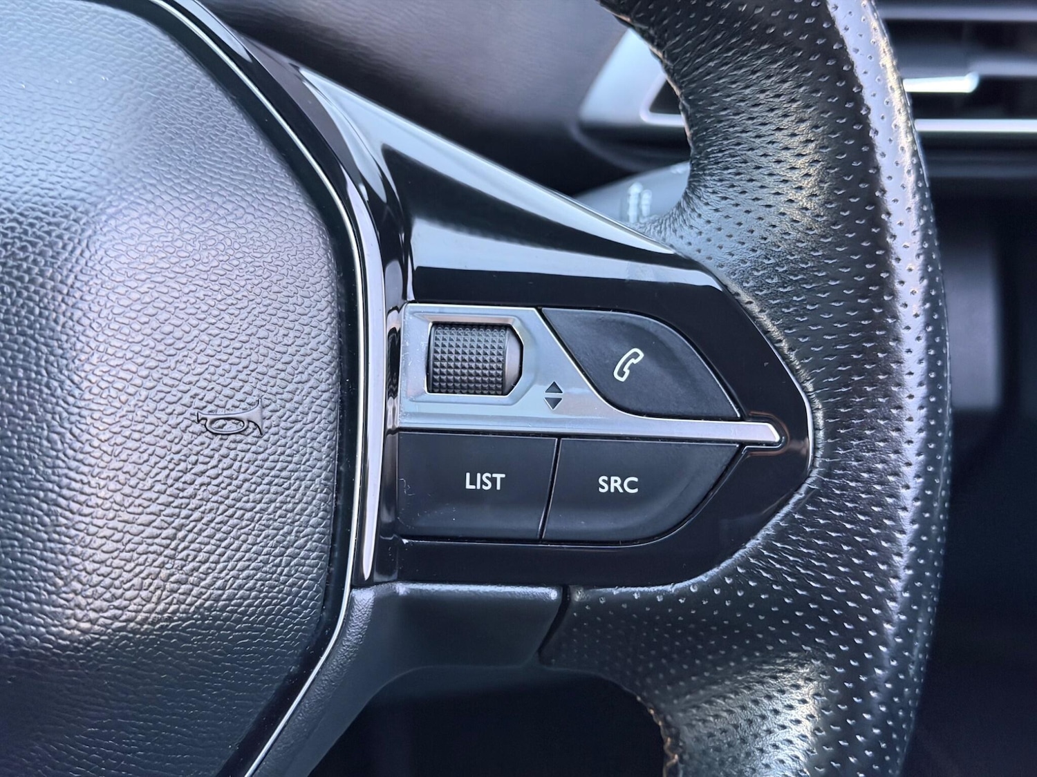 Used Peugeot 5008 2019 for sale - 77143766: Photo 43