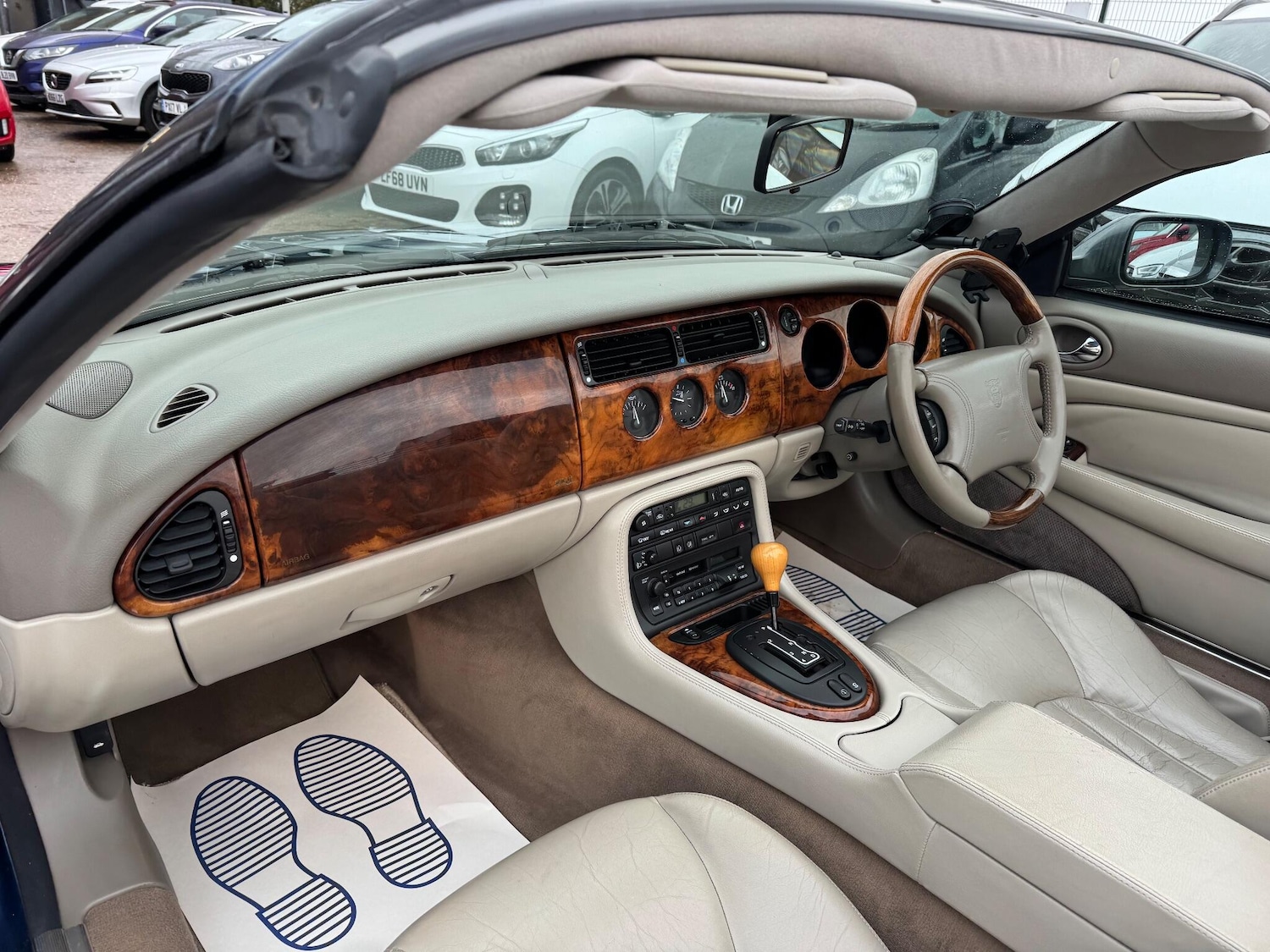 Used Jaguar XK8 1997 for sale - 76689832: Photo 13