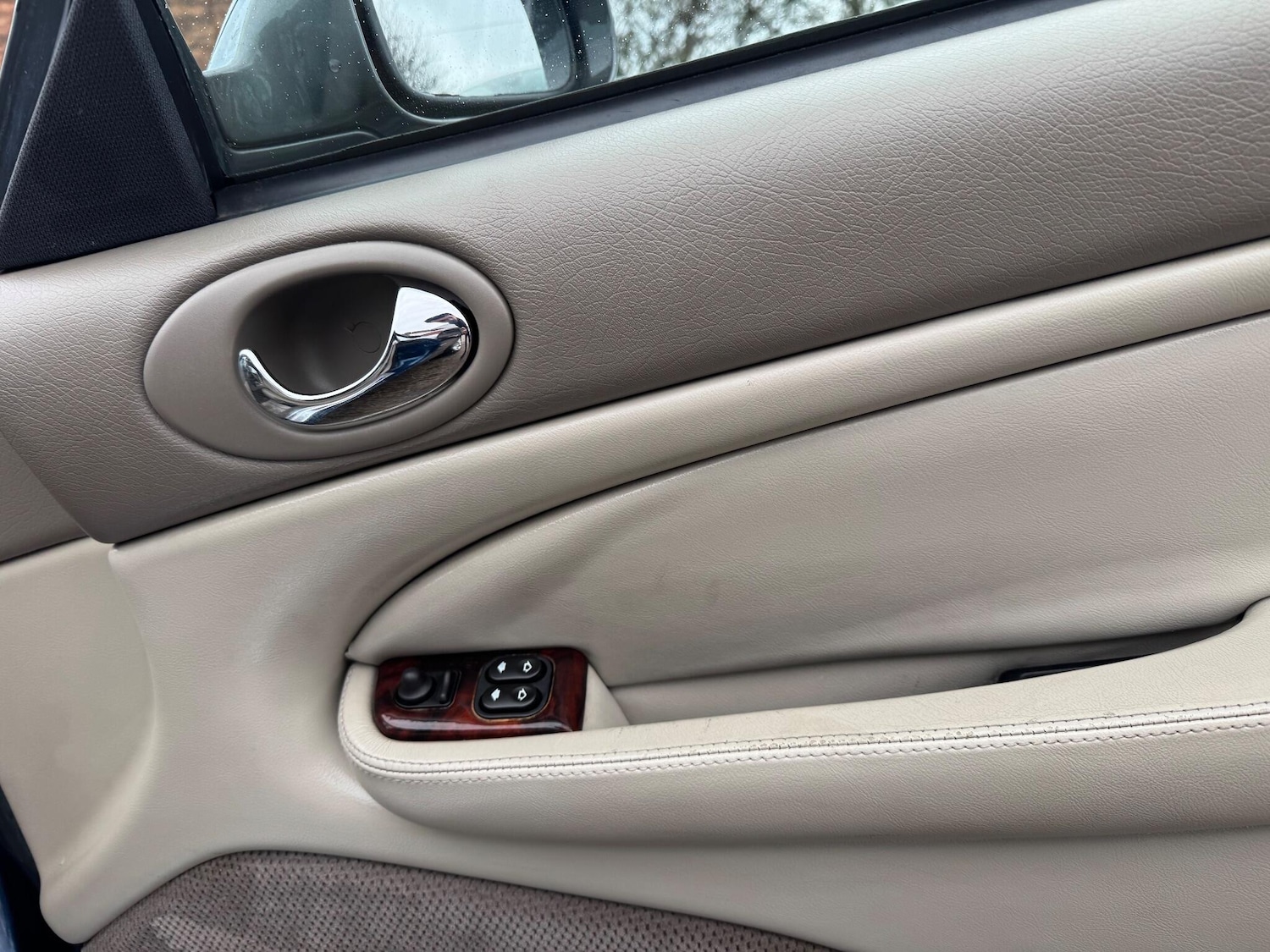 Used Jaguar XK8 1997 for sale - 76689832: Photo 21