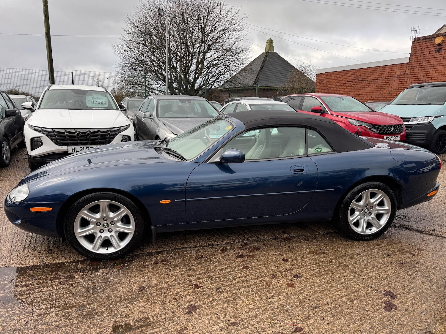 Used Jaguar XK8 1997 for sale - 76689832: Photo 26