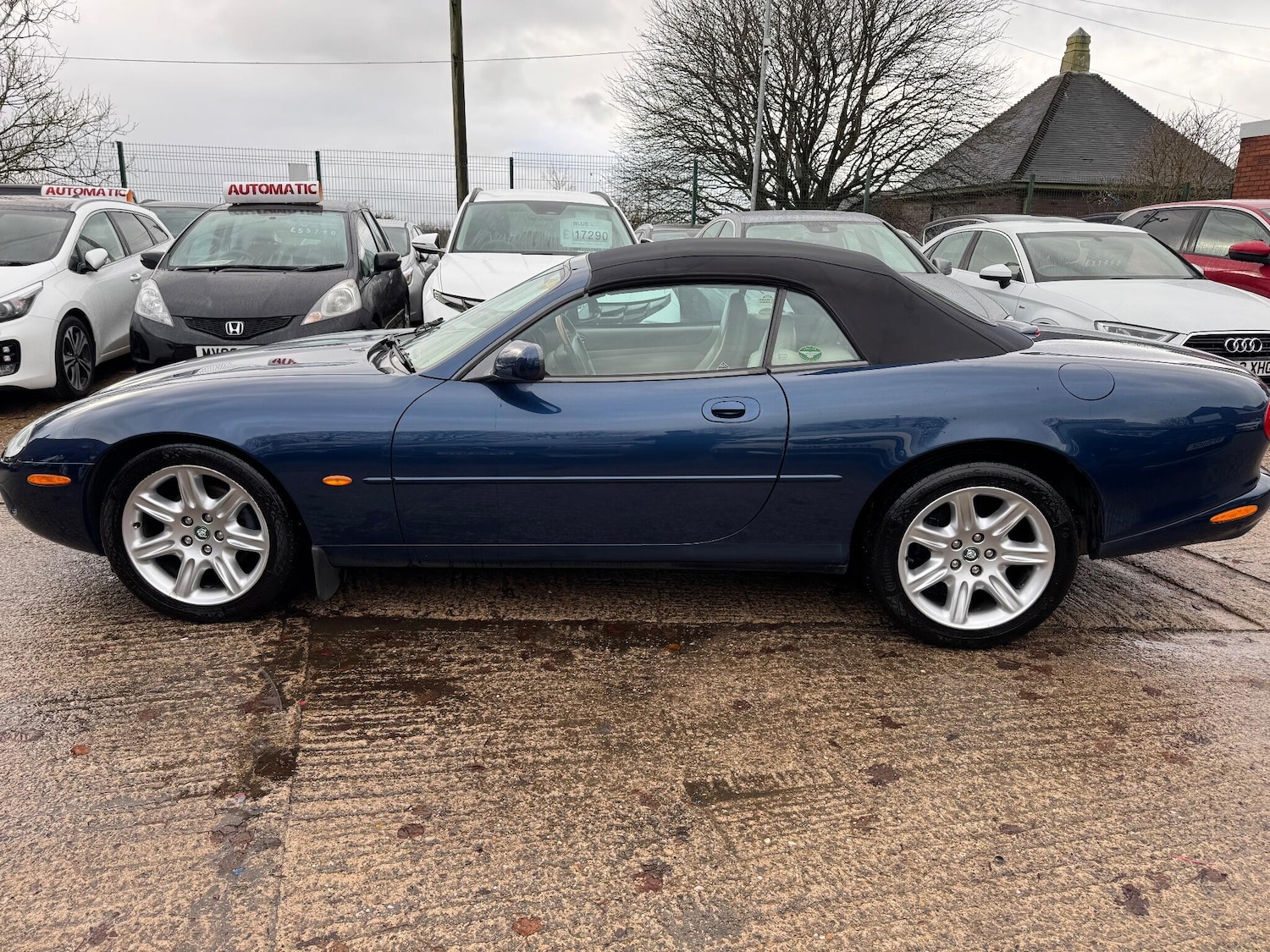 Used Jaguar XK8 1997 for sale - 76689832: Photo 5