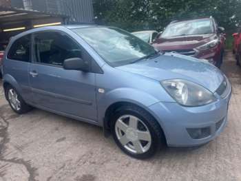 2006 (56) - 1.25 Zetec Climate 3dr