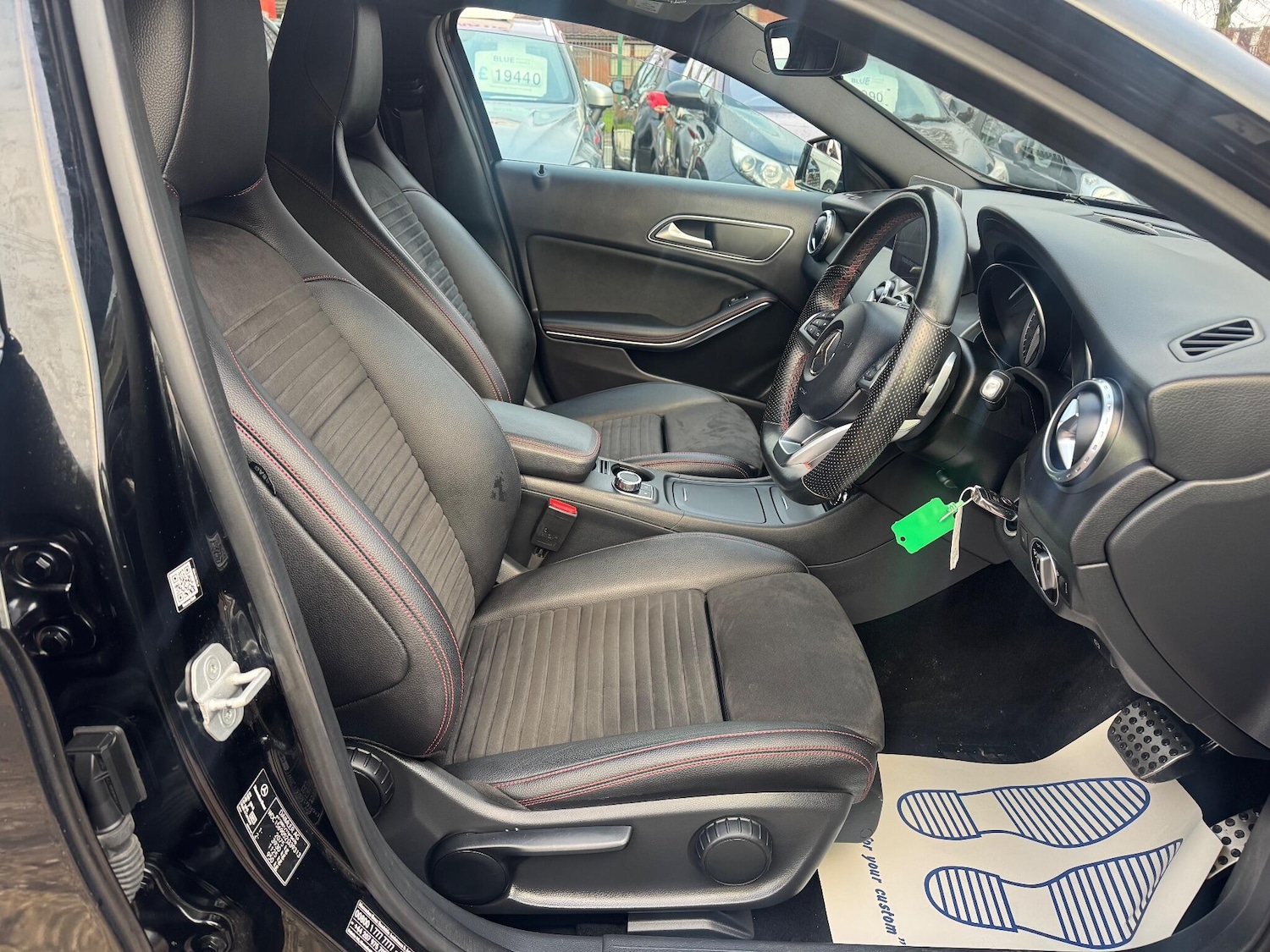 Used Mercedes-Benz GLA 2016 for sale - 76781482: Photo 11